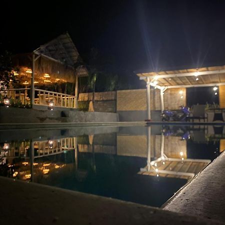 Eco Moringa Garden Hotel Banyuwedang Buitenkant foto