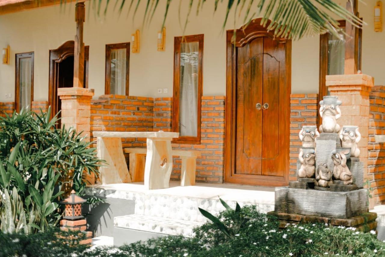 Eco Moringa Garden Hotel Banyuwedang Buitenkant foto