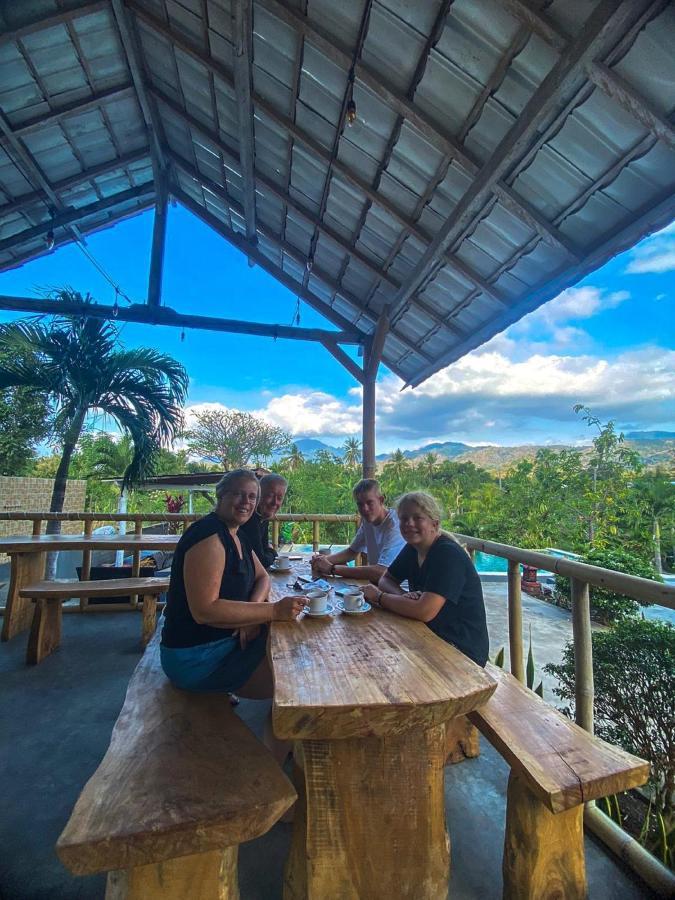 Eco Moringa Garden Hotel Banyuwedang Buitenkant foto